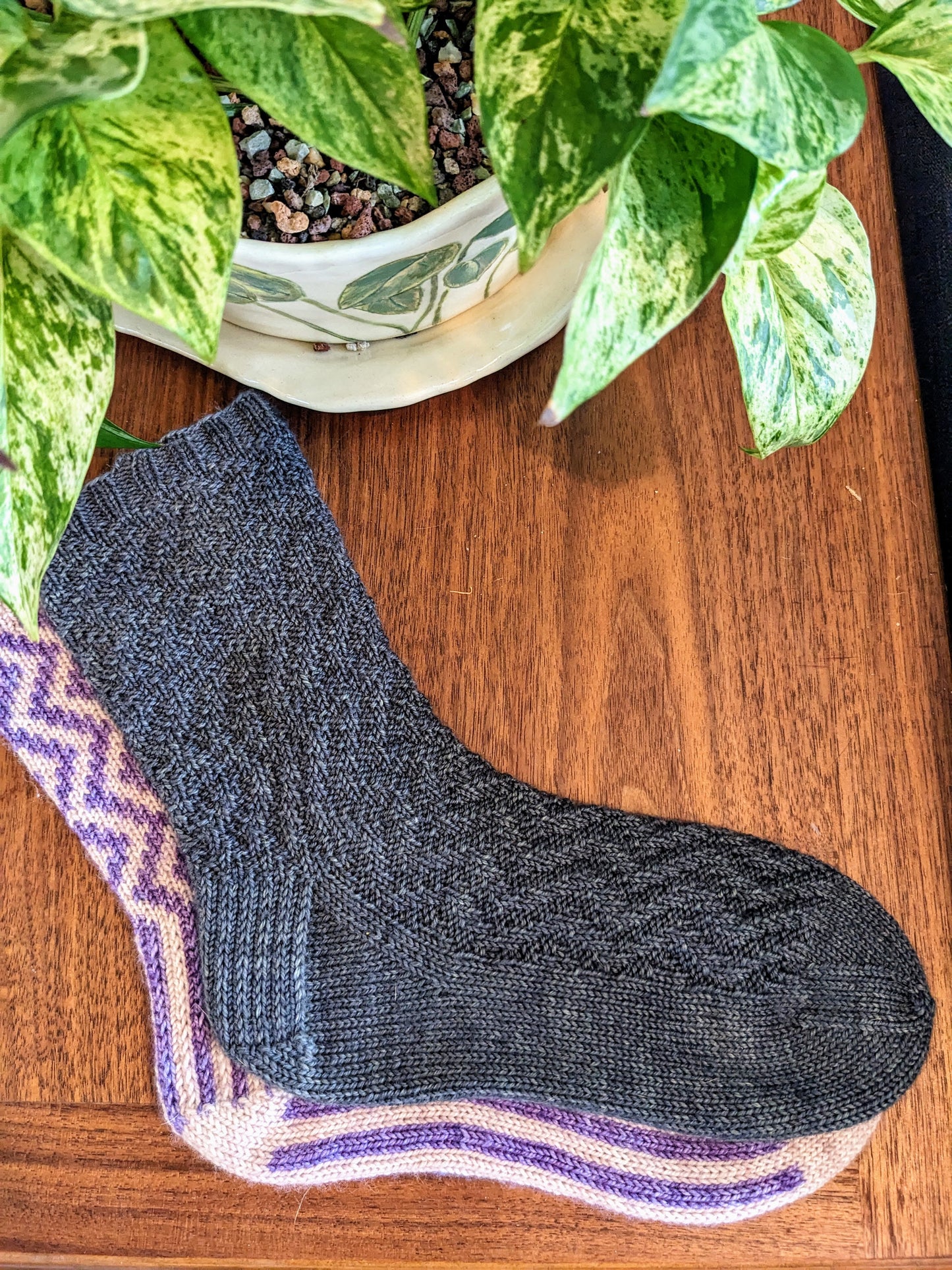 Lombard Socks Kit (Yarn + Patterns)