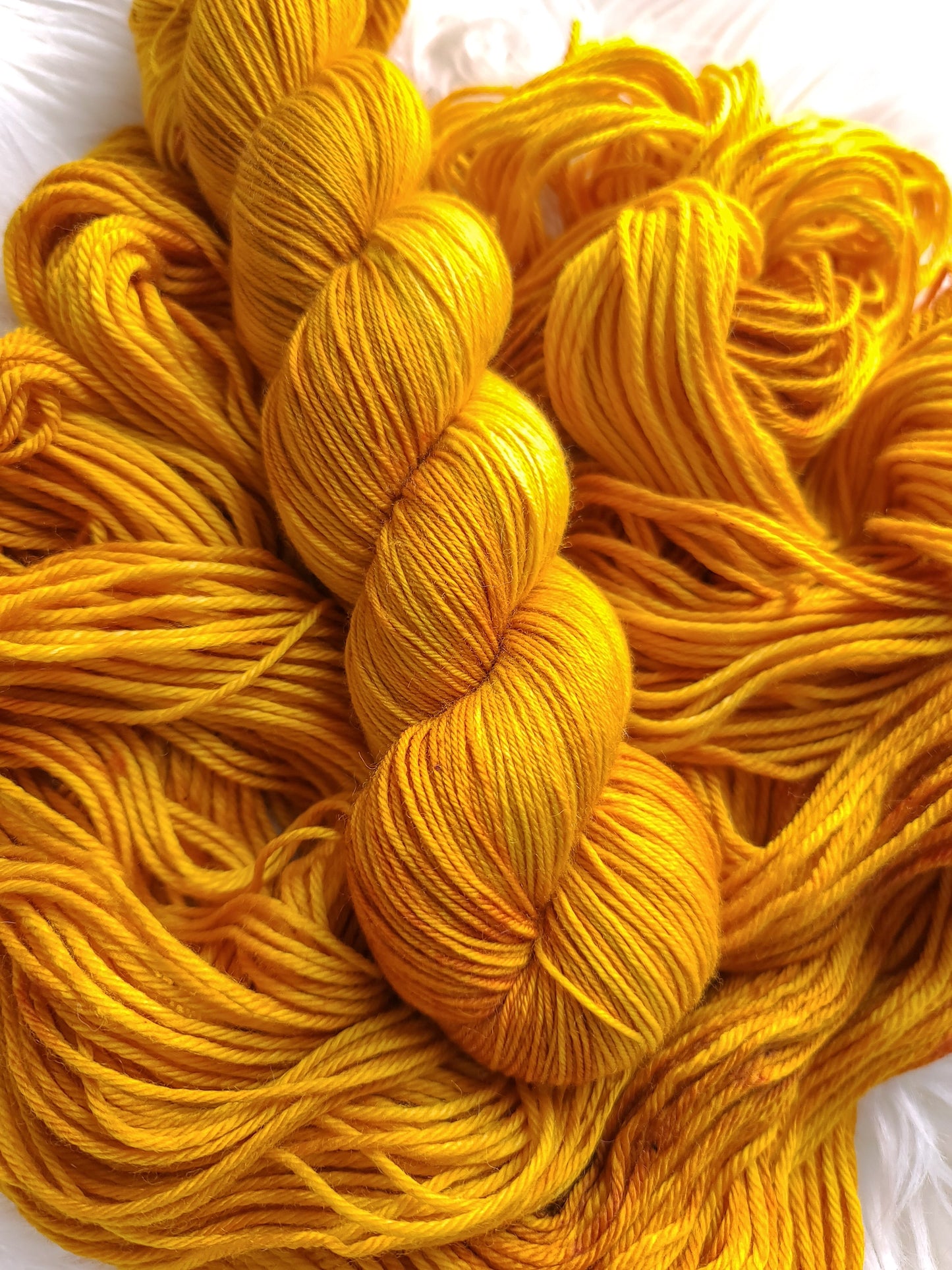 SWEATER QUANTITY - SPECIALTY COLOURWAYS