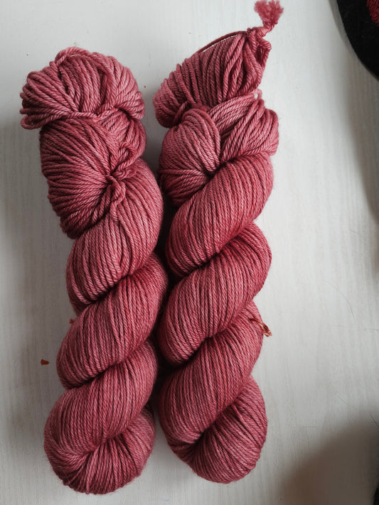 Rose (Worsted)
