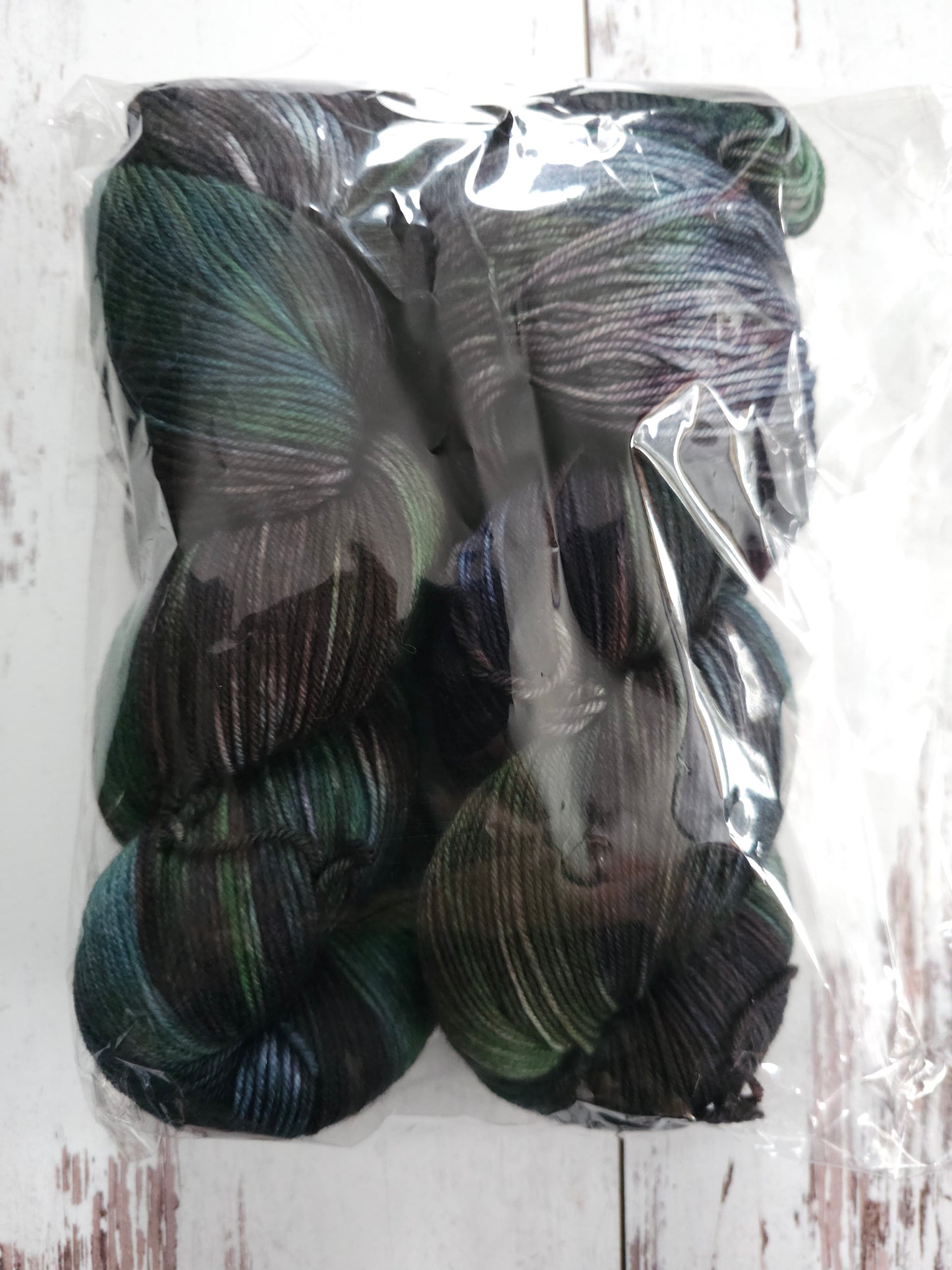 Flakes 115 (Fingering/Sport/DK - Abnormal Bases)