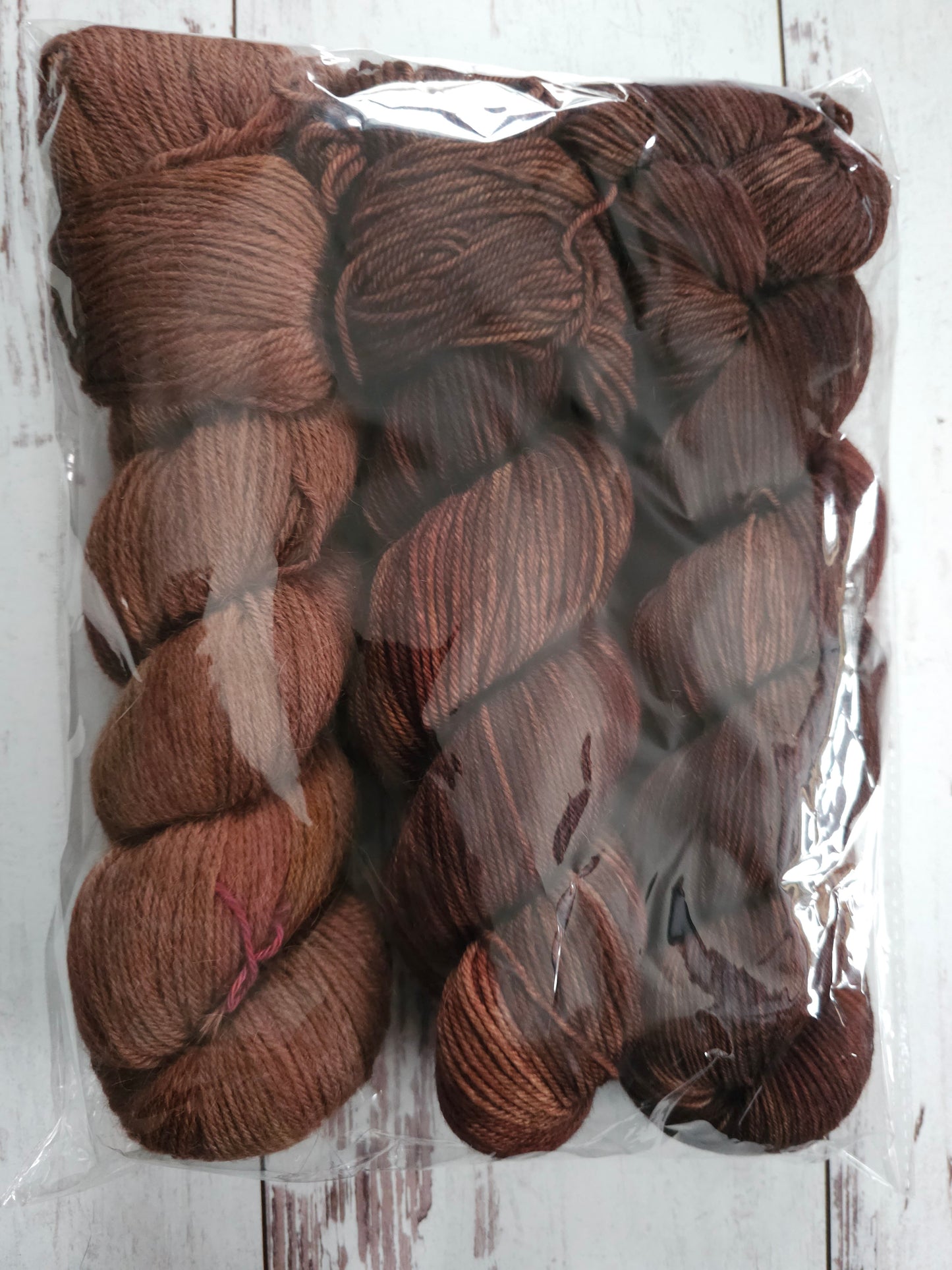 Flakes 115 (Fingering/Sport/DK - Abnormal Bases)