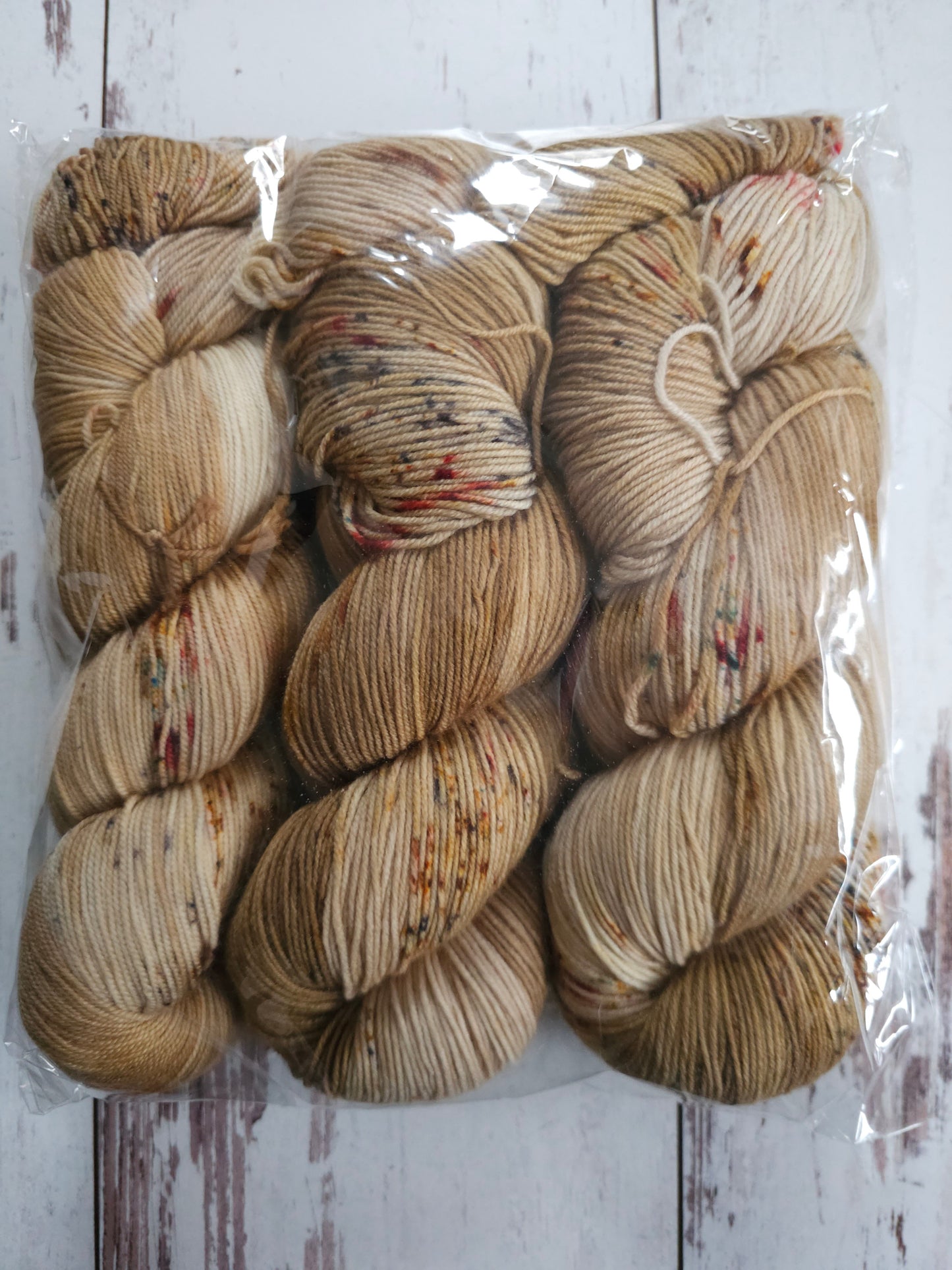 Flakes 115 (Fingering/Sport/DK - Abnormal Bases)