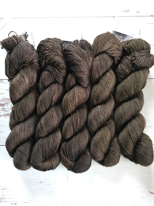 Book of the Dead (Cool Camel Silk)