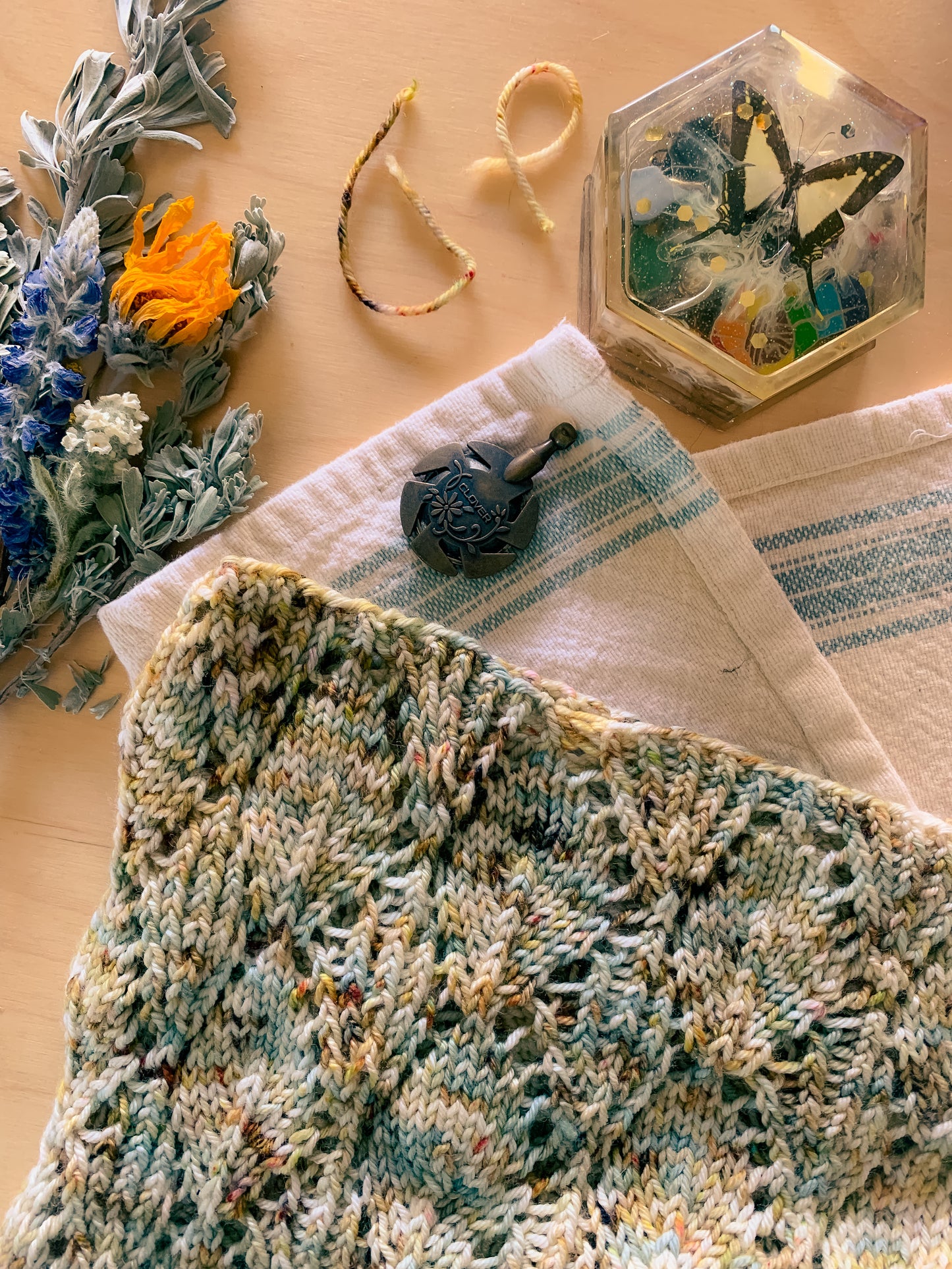 Plant Lady Cowl Kit (Yarn + Pattern)