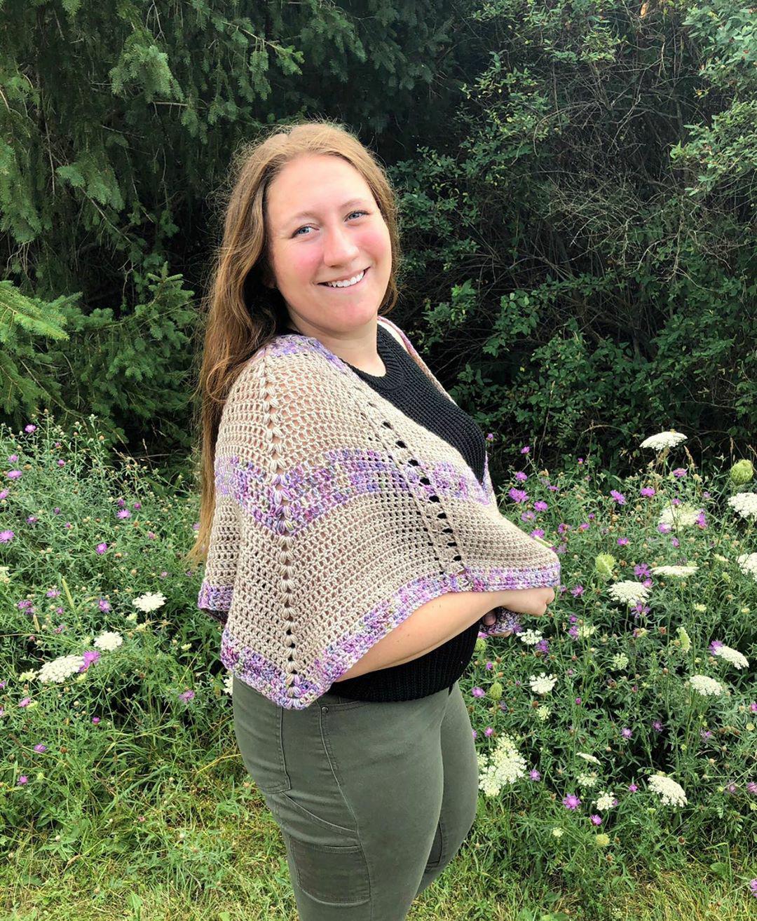 Pebbles and Shells Shawl Pattern (Crochet)