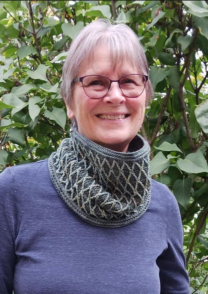 Ethereality Cowl - Kits (Yarn + Pattern)