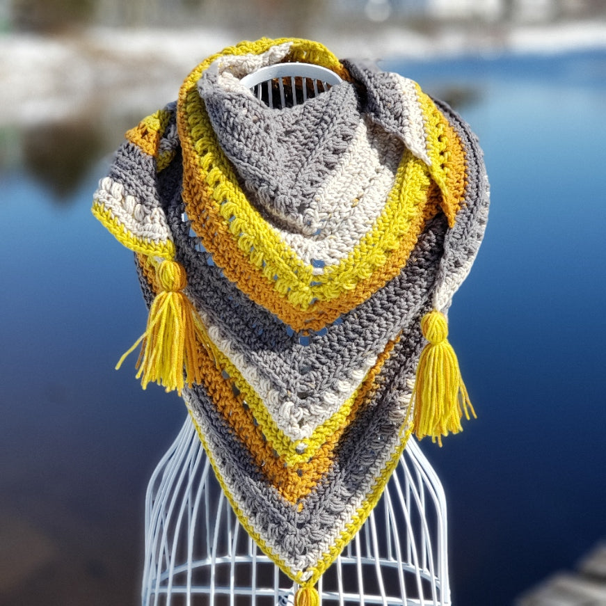 Wind and Tides Triangle Scarf Pattern (Crochet)