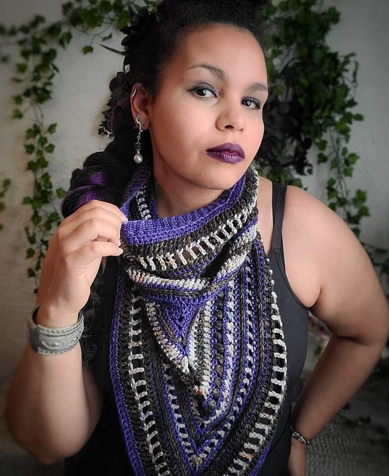 Boreal Bandana Cowl Kit (Yarn + Pattern)